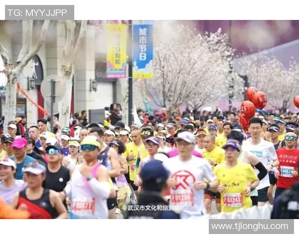 武汉城市马拉松街舞队展现力量与激情的精彩表现